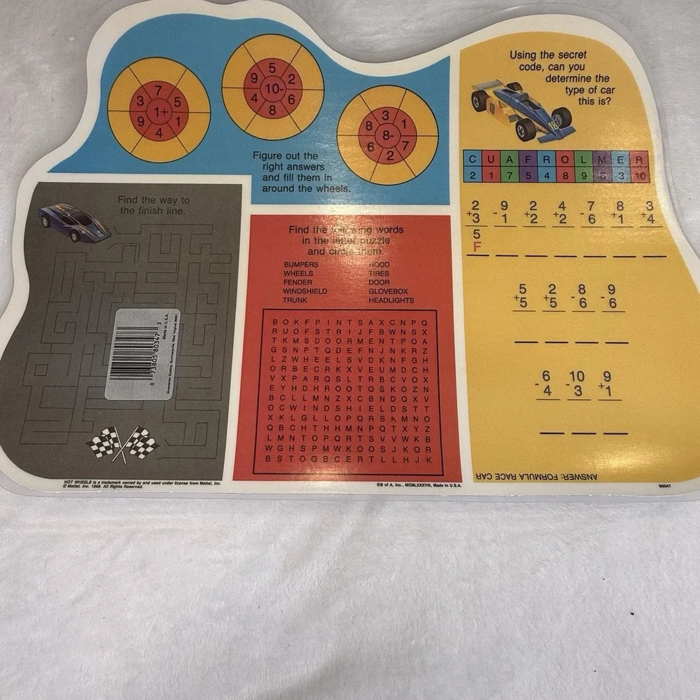 Vintage 1988 Hot Wheels Lap Desk Activity Board Mattel Race Car Games USA